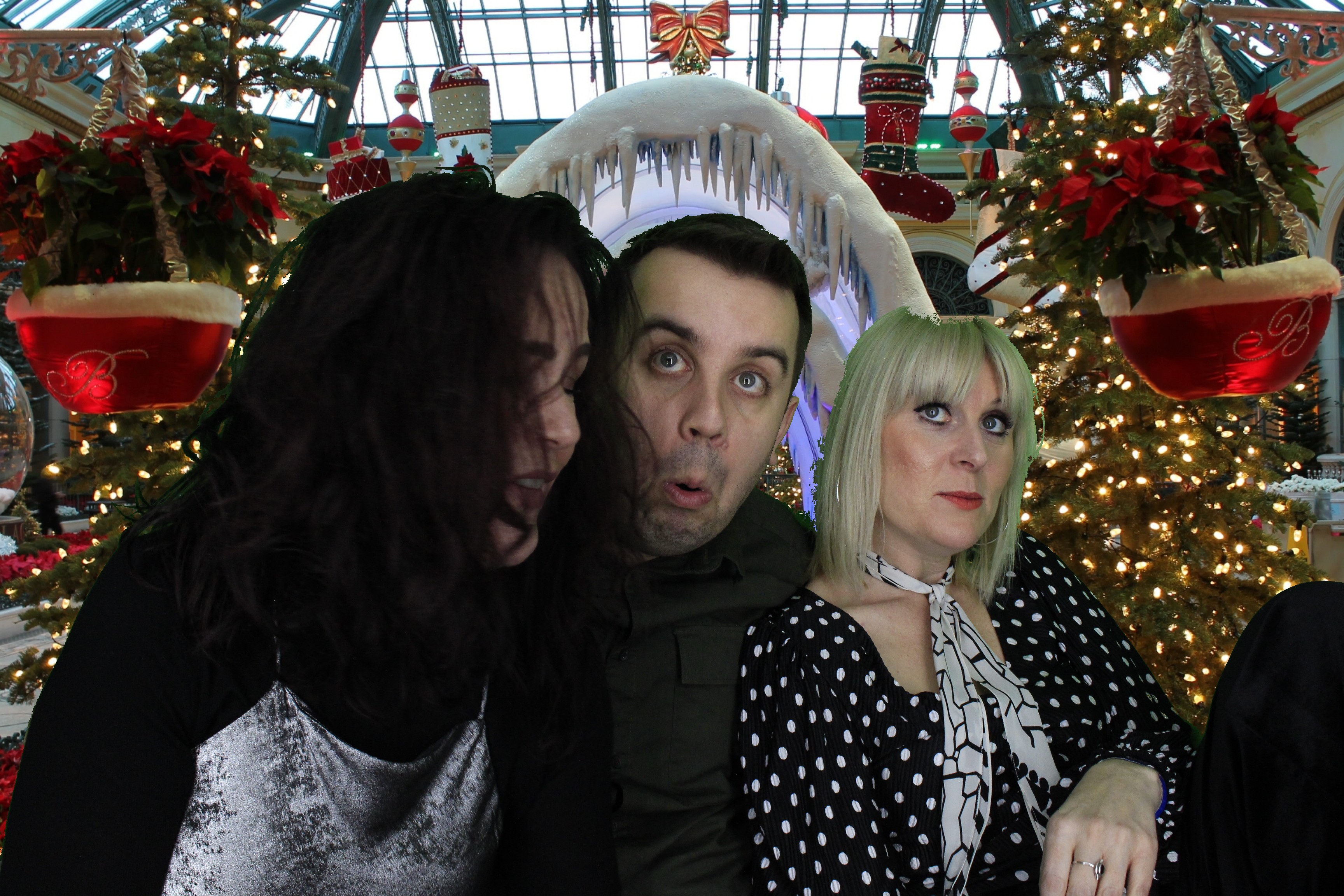 Guardian Christmas Party | View more photos from the event at gallery.myphotoboothexperience.co.uk/u/MyPhotoBoothExperienceLtd/Guardian-Christmas-Party